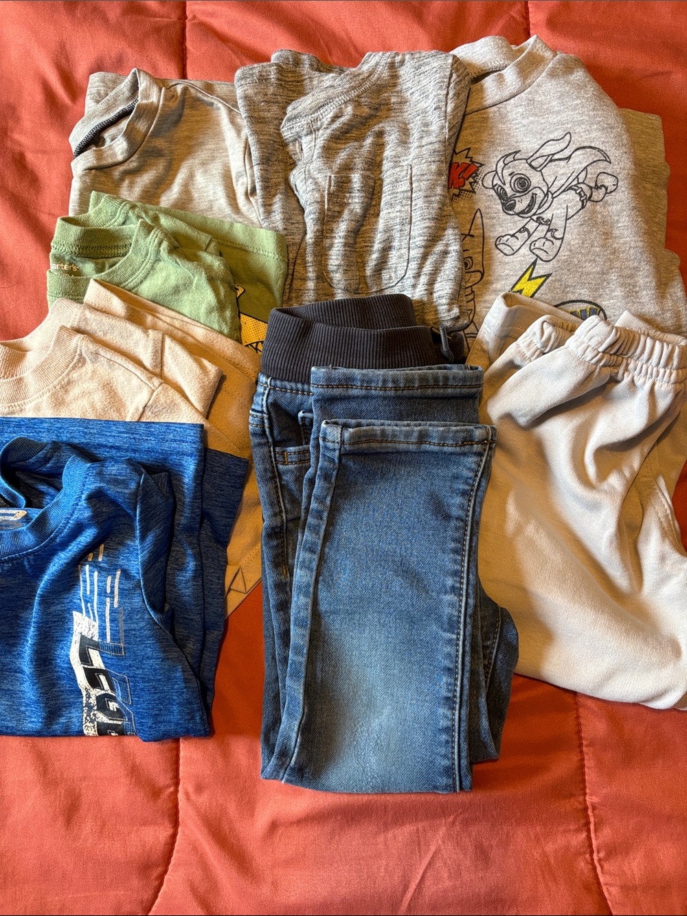 Bundle 8 pieces size 3T